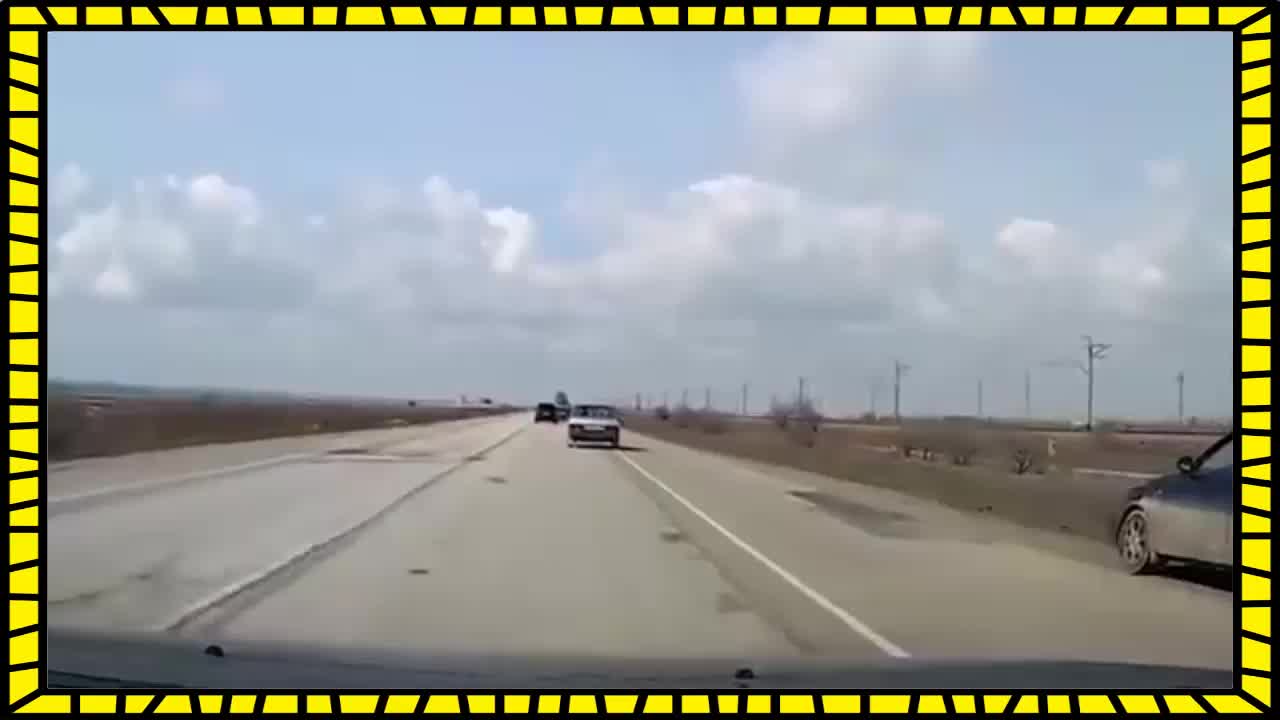 Изцепки на руснаци със автомобили - забавна компилация!