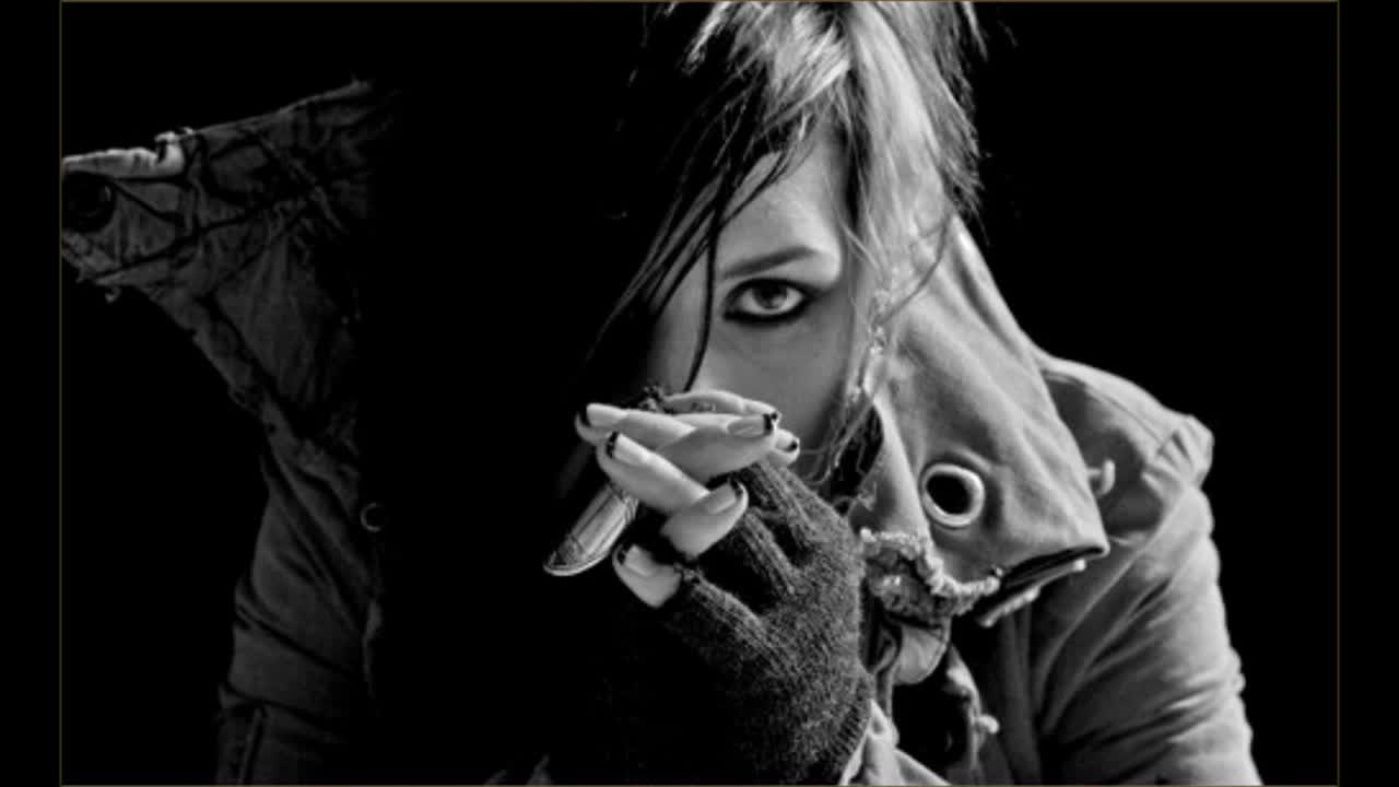 Eminem Ft. Skylar Grey - Love The Way You Lie ( Original Version )