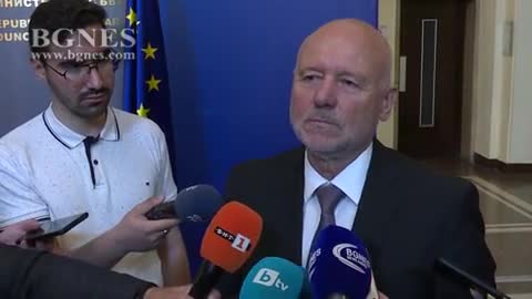 Новият военен министър: Необходимо да продължим да оказваме помощ на Украйна