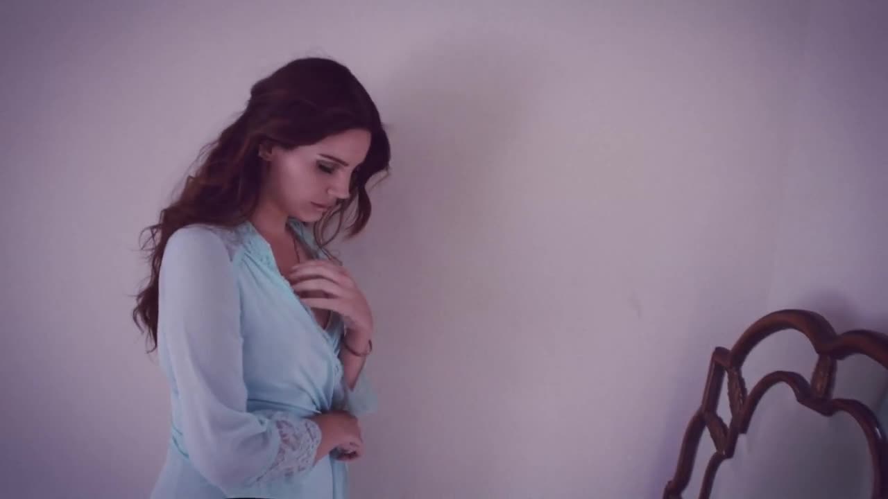Премиера! Lana Del Rey - High By The Beach Официално Видео