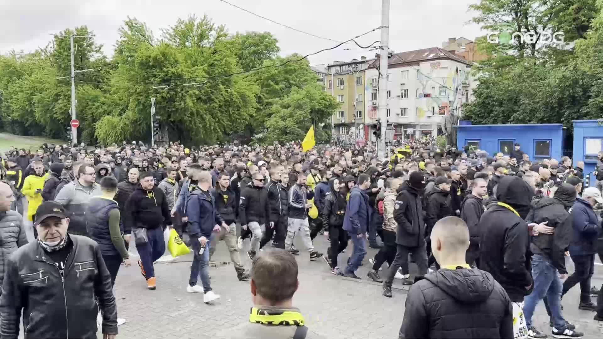 "Жълто-черното" шествие преди финала с Лудогорец