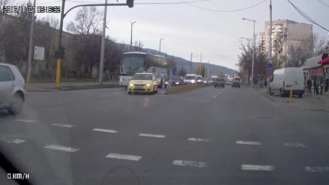 Нагло изпреварване