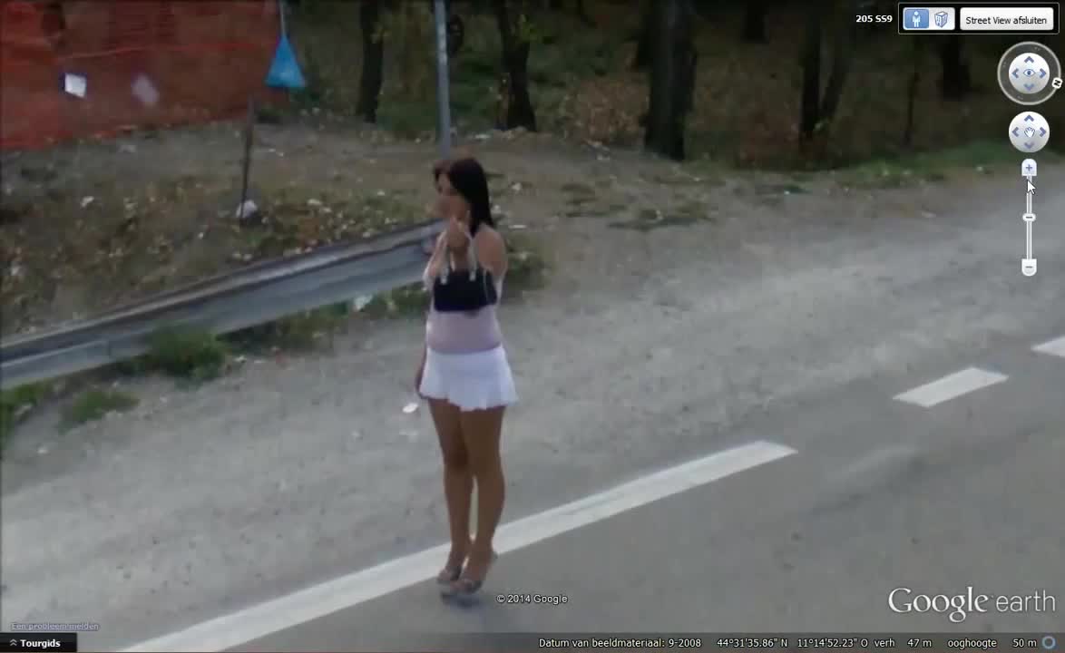 Който търси с Google Earth.. все нещо ще намери