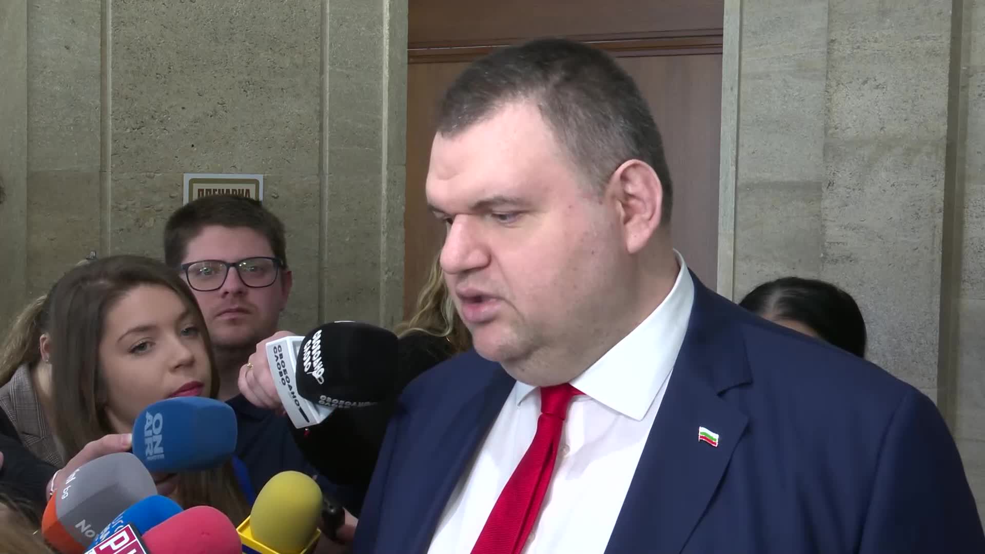 Пеевски за центъра за иновации в отбраната: Какво ще инвестират като нямат пари